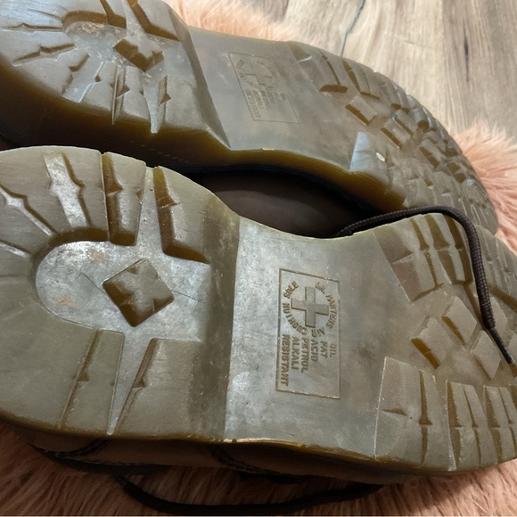 Dr. Martens Brown Industrial  Shoes Size 10 - Picture 12 of 15